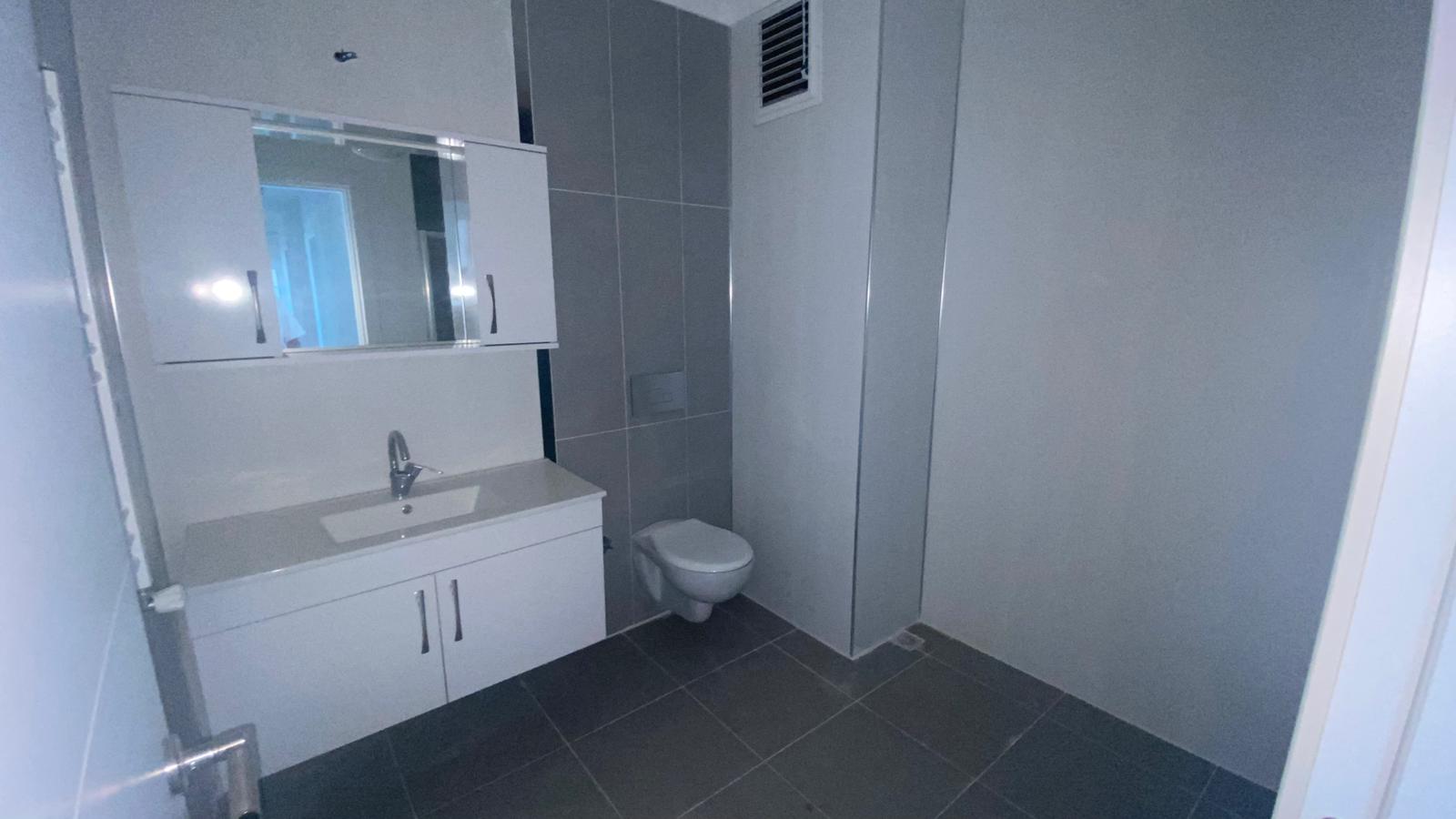 YALINCAK MAHALLESİNDE DENİZ MANZARLI 3+1 SIFIR KİRALIK DAİRE